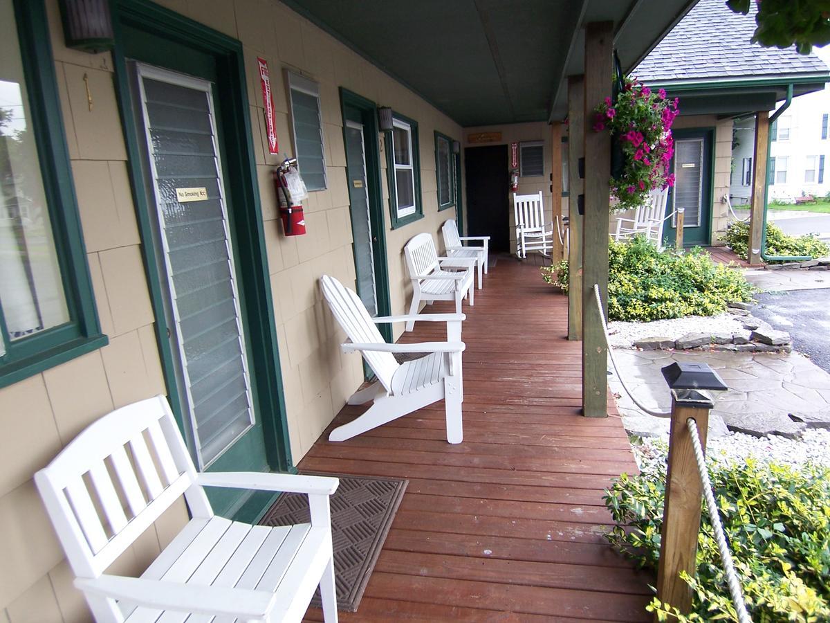 Wooden Boat Inn Clayton Extérieur photo