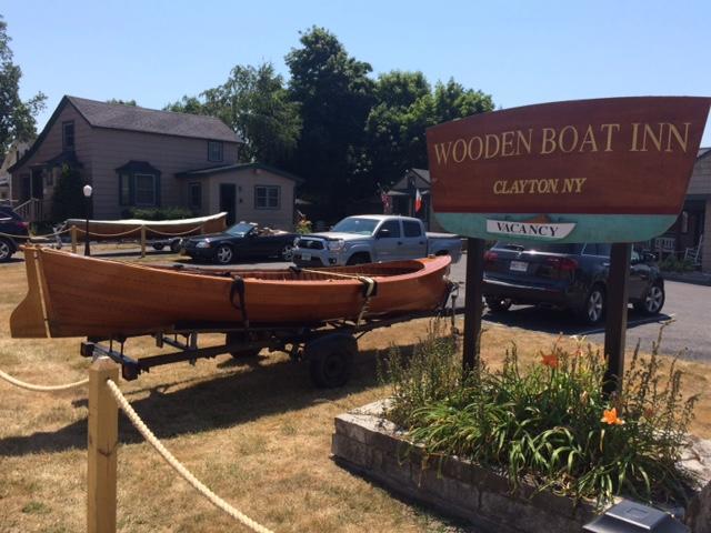 Wooden Boat Inn Clayton Extérieur photo